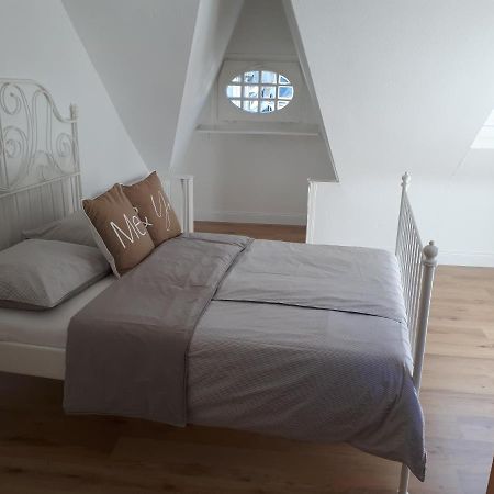 Uber Den Dachern Von Monschau Bagian luar foto
